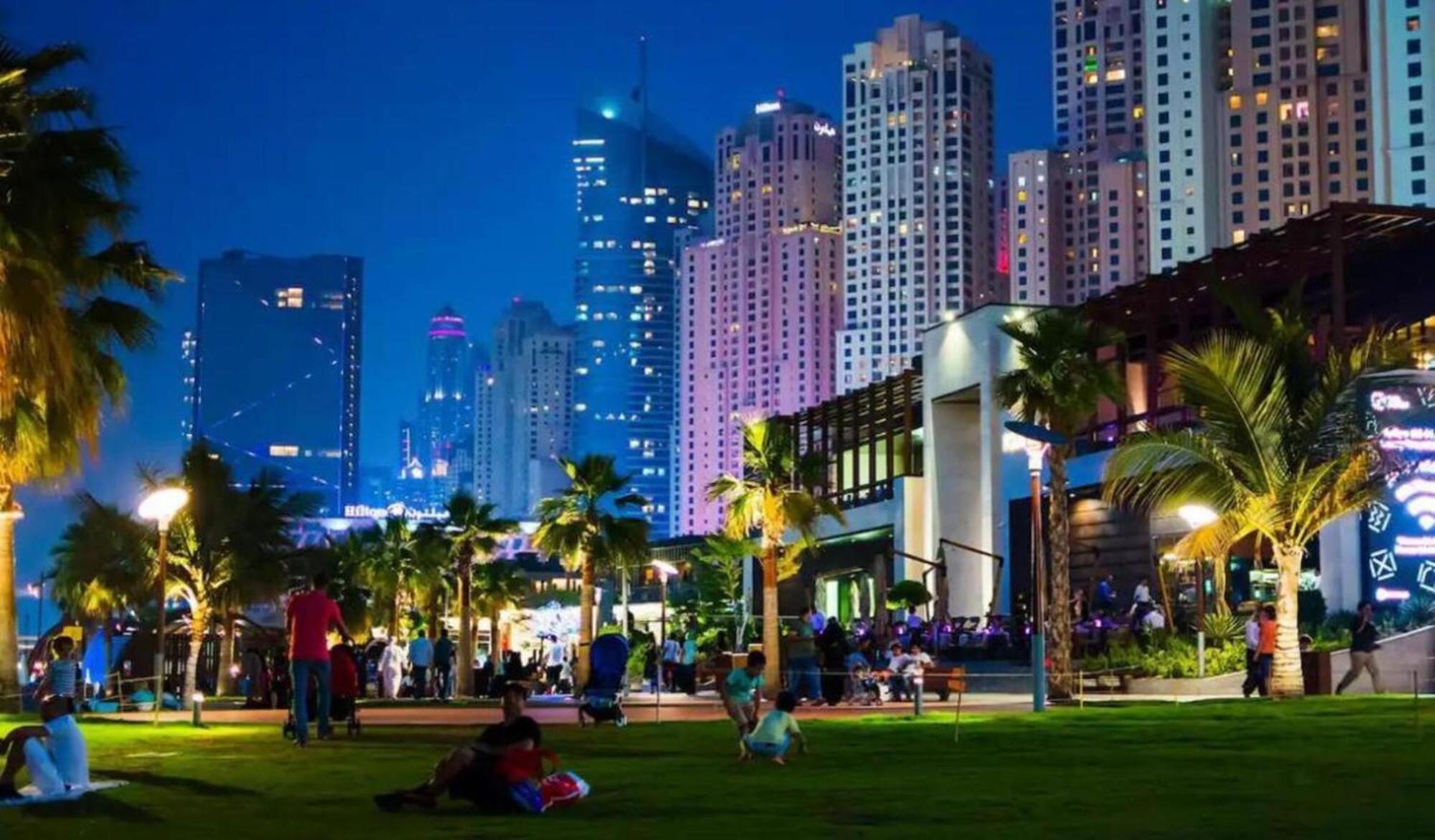 Ahlan New Horizon Marina Beach Jbr Dubai Exterior photo